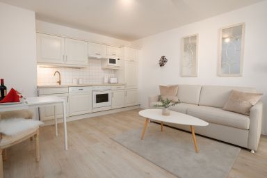 Villa Eden Fewo 12 / 2-Raum Apartment EG - Nr. 12, 50 qm, Parkplatz