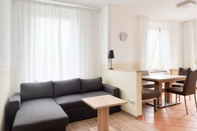 Reiterhof Gründeich - Ferienwohnung Sandburg