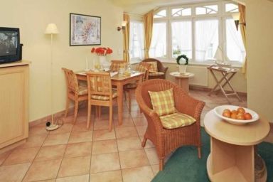 Villa Meernixe - nur 50 Meter zum Ostseestrand - Whg. 08 Dachgeschoß