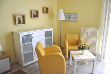 sonnige Ferienwohnung mit Balkon im Zentrum - Ferienwohnung