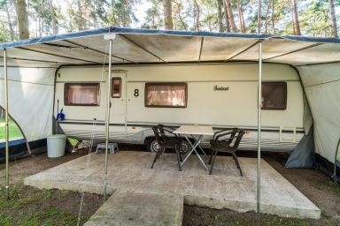 Urlaub im Wohnwagen - mitten im Wald - Wohnwagen 08