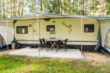 Urlaub im Wohnwagen - mitten im Wald - Wohnwagen 25