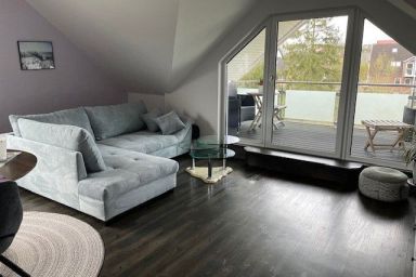 Haus Antje - 3-Raum FeWo, 75 m², 1. Stock, Loggia