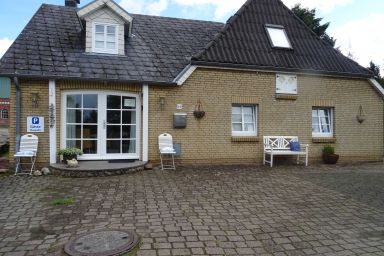 Ferienwohnung Dorfstraße - Ferienwohnung 2 (von Drathen)