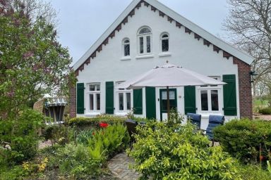 Landhaus up de Warft - Friesenrose