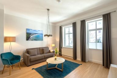 Villa Iduna / Ferienwohnung No. 3 - EG mit Balkon nach Süden