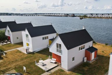 Ferienhaus Lieblingsplatz  by Seeblick Ferien ORO, direkte Wasserlage,Sauna