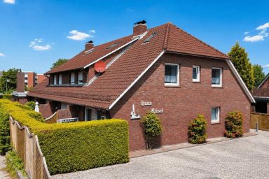 Risel-Ferienhaus im Huus Godewind mit Sauna und Kamin