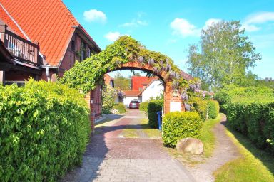 Birkmaase 12 Kapitänshaus Jacqueline  4-Sterne Komfort Maisonette im OG rechts