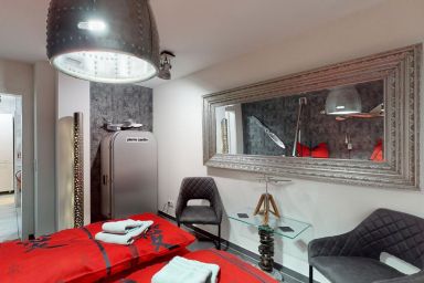 Wismarer Hangar - ABC606