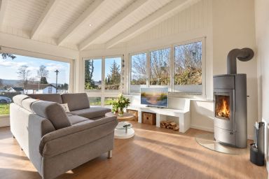 Ferienhaus Wiesenblick - Ferienhaus Wiesenblick - mit großen Garten und zwei Wohneinheiten