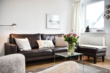 Bi Lütten - Ein modernes und helles -Ferien-Appartement im Herzen von Wenningstedt..