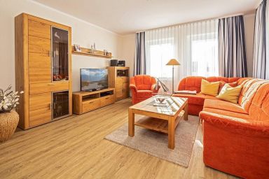 Inselstrand - Ferienwohnung mit Balkon und inklusive Tiefgarage  - nur 100 m zum Ostseestrand!