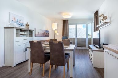 Aparthotel Ostseeallee - Stilvolles Apartment für 4 Personen mit sonnigem Balkon und nur 200 m zum Strand
