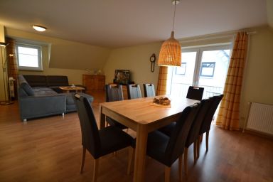 Appartementhaus Sir Henry - Große Ferienwohnung mit Balkonen in Strandnähe