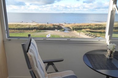 Haus am Sahlenburger Strand - Herrliche Seeblick Wohnung mit Schwimmbad