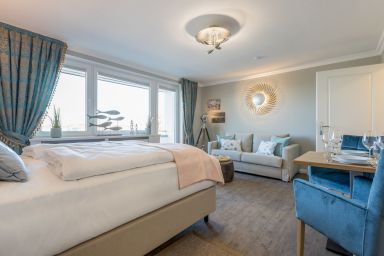 Meerblick 1 - Genießen Sie die atemraubenden Sonnenuntergänge über dem Meer auf Ihrem Balkon.