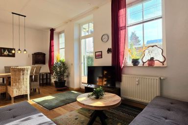 Ferienwohnung M8 - 3-Zi.-Fewo für 4 Personen im Erdgeschoss mit Terrasse und WLAN