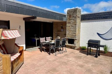 Ferienhaus DEICHLÄUFER - Deichnaher Ferienbungalow in Tossens an der Nordsee. Komfortabel und gemütlich.