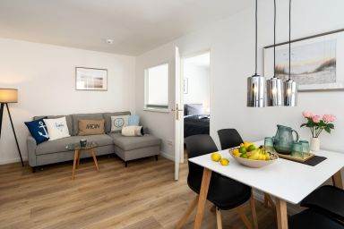 Möwe - Moderne, frisch renovierte 2-Zimmer Whg. mit Balkon und WLAN in Westerland.
