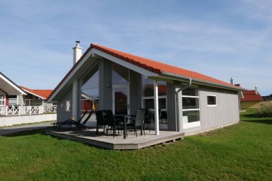 Holiday Vital Resort - Ferienhaus im skandinavischen Stil für eine Familie mit Kindern + Hund