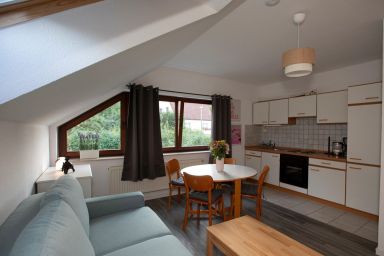 Ferienwohnung Julia - ganz nah am Wildgehege - Ferienwohnung Julia - Ruhige Urlaubstage im Grünen auf Rügen