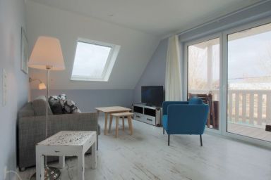 Haus Emilia - Gemütliche 2-Zimmer-Wohnung mit Balkon, voll ausgestatteter Küche und Stellplatz