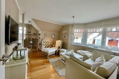 Villa Hanse - Strandnahe Ferienwohnung 326 Villa Hanse – 3-Zimmer für 4 Personen mit Südbalkon