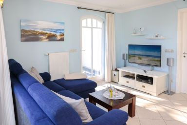 Strandpalais - Strandnahe 3-Zimmer Ferienwohnung in Kühlungsborn für bis zu 4 Personen