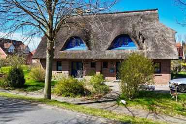 Reethaus Wiek - modernes und komfortables Ferienhaus - Reethaus Wiek rechte Haushälfte