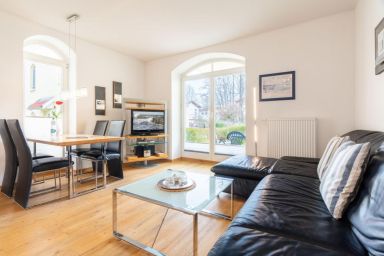 Ferienwohnung Sonnetta - 3-Zimmer-Unterkunft mit Terrasse für bis zu 5 Personen