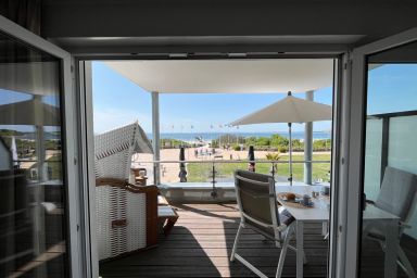 Villa Meeresrauschen - Moderne 1-Zimmer-Ferienwohnung für 2 Personen und Hund mit Balkon und Meerblick