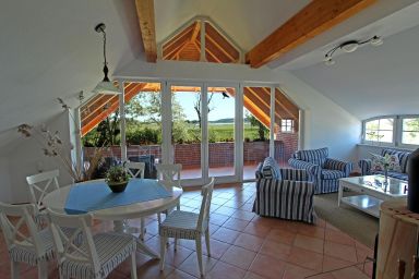 Störtebeker im Landhaus mit Balkon, Kamin, Grillplatz, tollen Ausblick