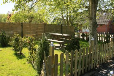 Wunderschöne Wohnung in Fahretoft mit Grill, Garten und Terrasse