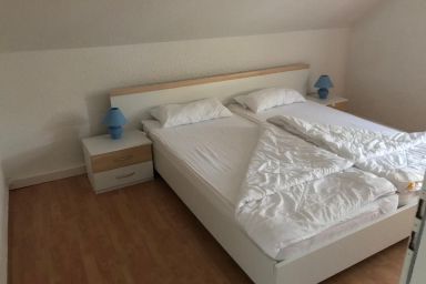 Große Wohnung in Nesse mit Terrasse und Garten