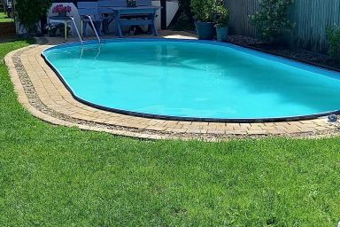 Ferienwohnung mit Terrasse und Pool