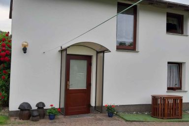 Ferienhaus mit Kinderschaukel und Grillmöglichkeit