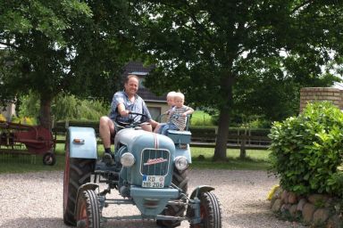 Hof Schubyfeld - Remise/Kl. Wohnung unten