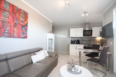 Ferienappartement Meeresbrise - In der Villa Antje mit Terrasse und W-Lan in Göhren