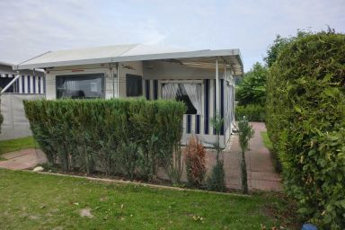 Mietwohnwagen Ostsee-Campingplatz Kagelbusch - Mietwohnwagen Waldkauz/W43