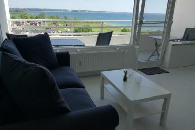 Ferienpark Haus D - FP 780 Wolke 8   2-Zi im 8.OG mit Meerblick und Fahrstuhl