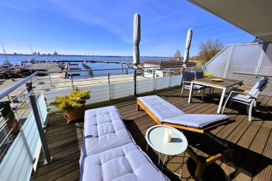 Ferienwohnung Bellevue - Panoramablick auf Sund - Ferienwohnung Bellevue