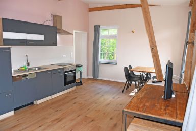 Ferienwohnungen auf Rügen und nahe Stralsund - große 2-Raum Ferienwohnung Prora mit Parkblick