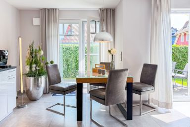 Meerle 1 - Meerle 1 mit Hund erlaubt, Terrasse und Parkplatz