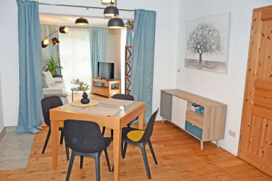 ruhig gelegene Fewo mit Terrasse nahe dem Strelasund