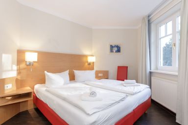 FeWo Am Strand / Strandvilla Belvedere (Ostseeallee) - FW 27, Ferienwohnungen am Strand - max. 4 Personen