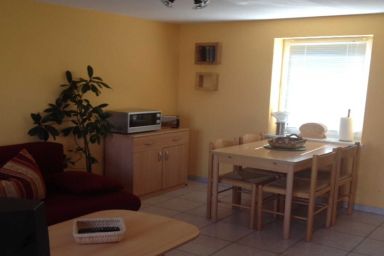 Ferienwohnungen Altenkirchen - Wohnung 02