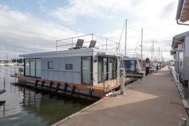 13. Hausboot Zudar 50 m² - Hausboot Zudar