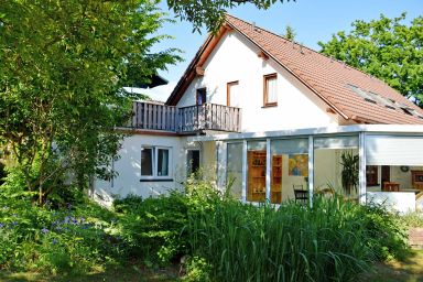 Gästehaus Kapitän Winston - Appartement mit Terrasse 01