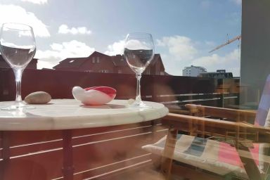 2 Zimmer Appartement; Ruhig. Sonnig. Strandnah